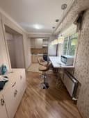 Продается Квартира  Мирзо Улугбекский район  Ц-1  Street 77 2/2/4