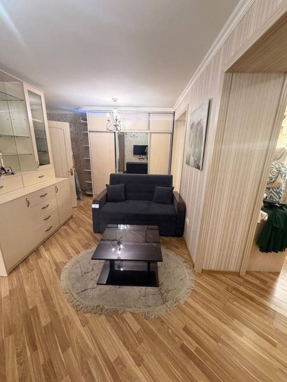 Продается Квартира  Мирзо Улугбекский район  Ц-1  Street 77 2/2/4 — 3