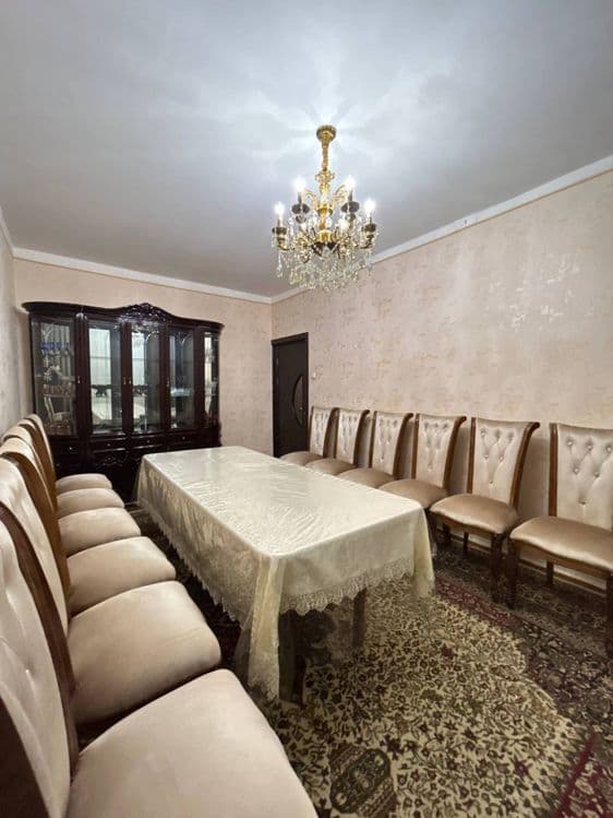 4 хонали квартира 96 квадрта Чорсу , Уккоша мачит енида, метро Чорсу — 1