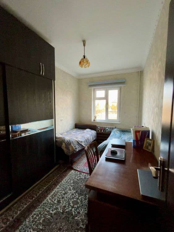 4 хонали квартира 96 квадрта Чорсу , Уккоша мачит енида, метро Чорсу — 4