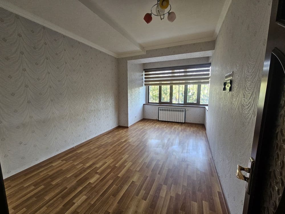 Andijon shaxarda Navoiy prospektda dom 94/17 — 5