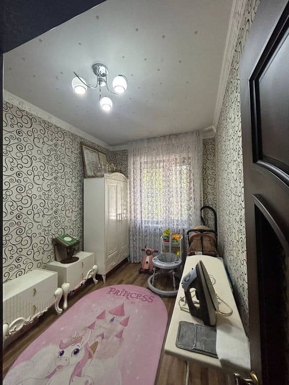 Продам срочно квартиру 4/2/4 У — 3