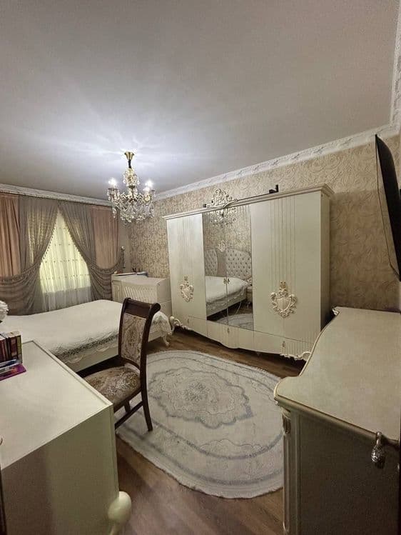 Продам срочно квартиру 4/2/4 У — 4