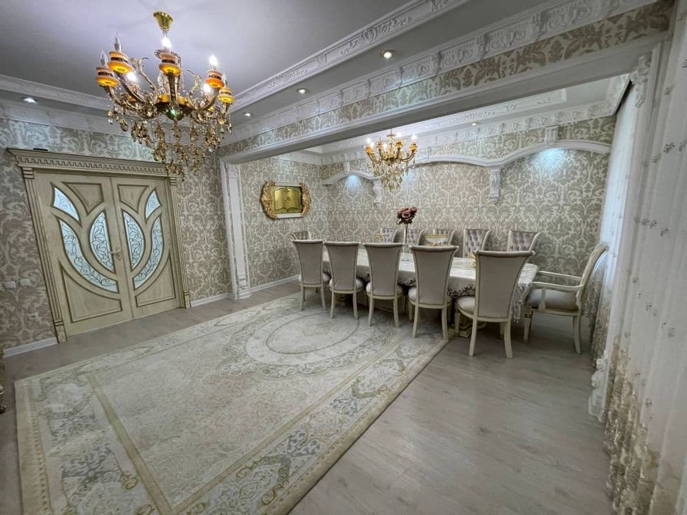СРОЧНО продаётся 3-комн.   2 этаж.    ЕВРО-РЕМОНТ 92 м2 — 2