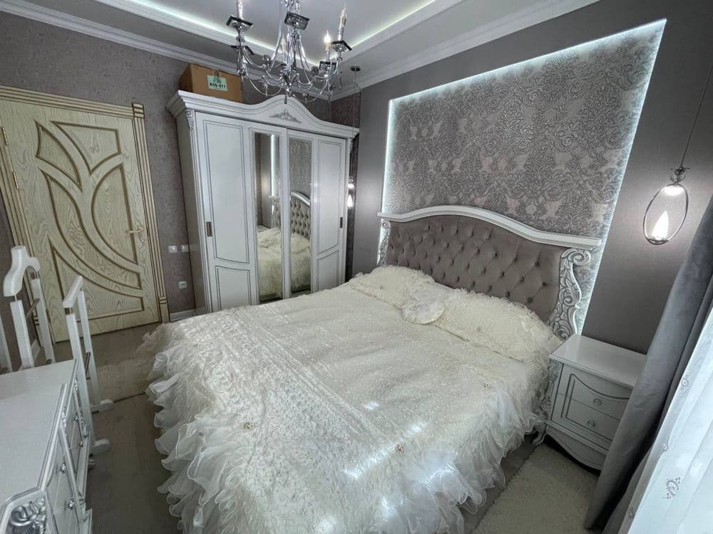 СРОЧНО продаётся 3-комн.   2 этаж.    ЕВРО-РЕМОНТ 92 м2 — 4