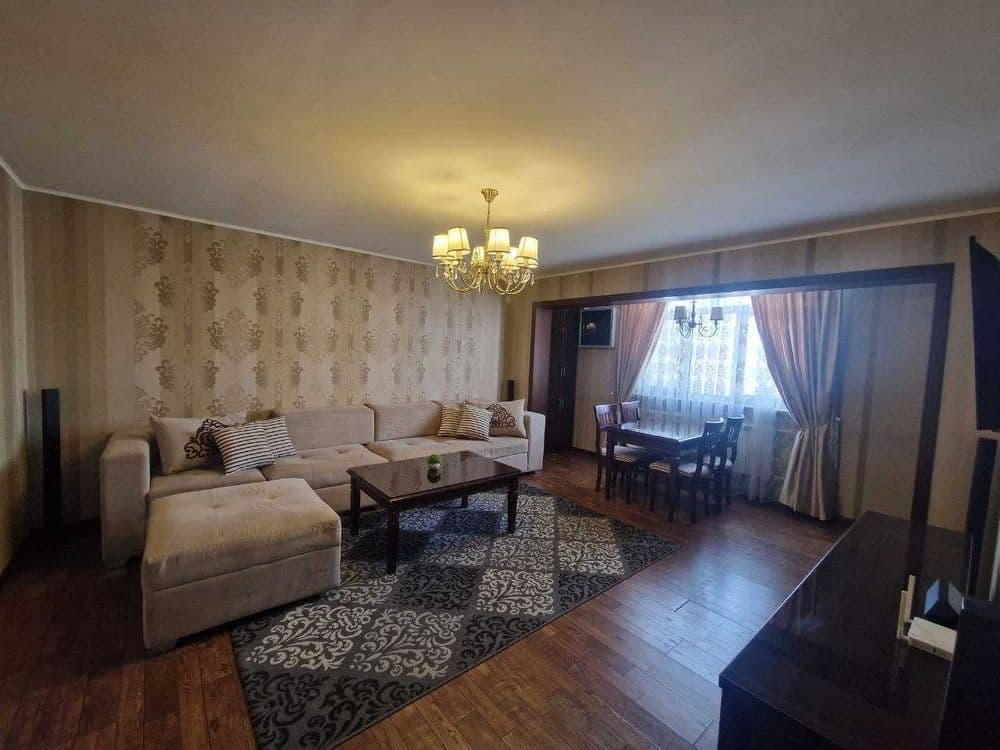м.Ойбек кафе Энжел 2-комн 7/9 64 м² евроремонт меб/тех — 2