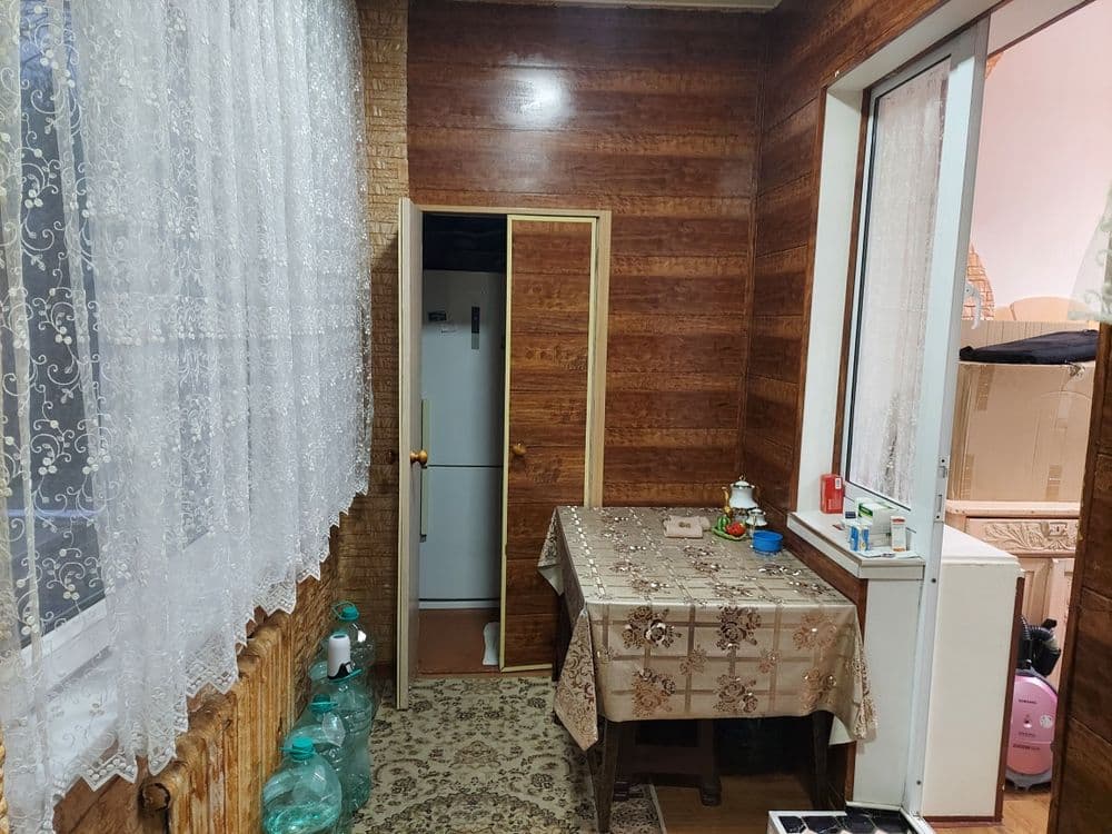 Продаю квартиру на ц13 лабзак 3х комнатная 3/3/4 — 3