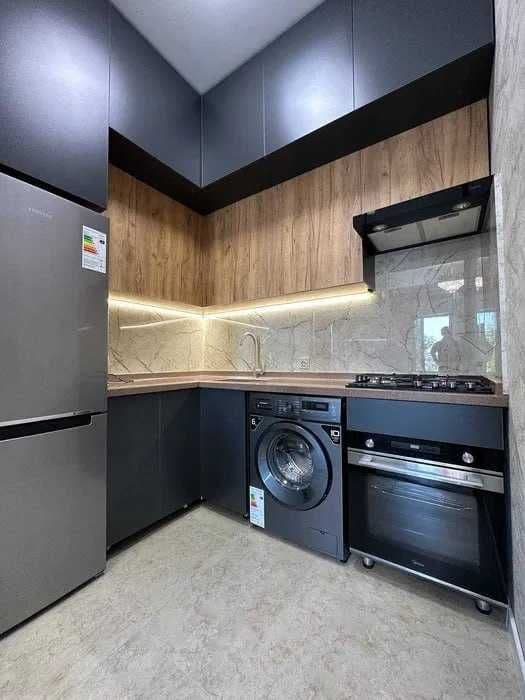 Новостройка , 2/4/4, 60м2 12 квартал, рядом с метро «Туркистан» !! — 1