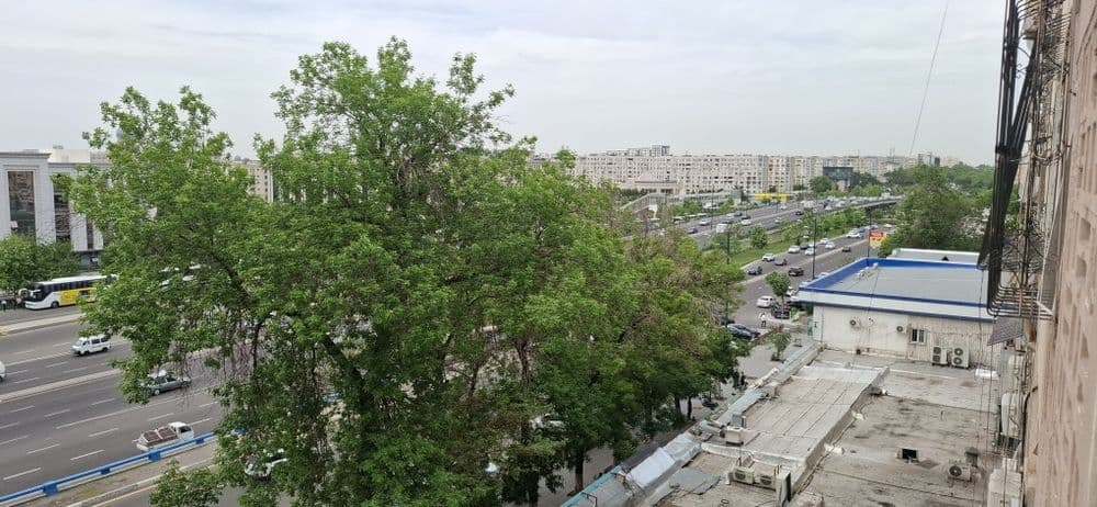 Продаётся 3-комнатная квартира в центре Ташкента — 1