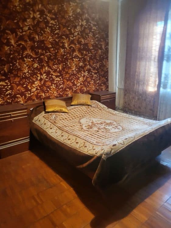 Продам квартиру 3/1/4 буюк ипак йули 77серия — 2