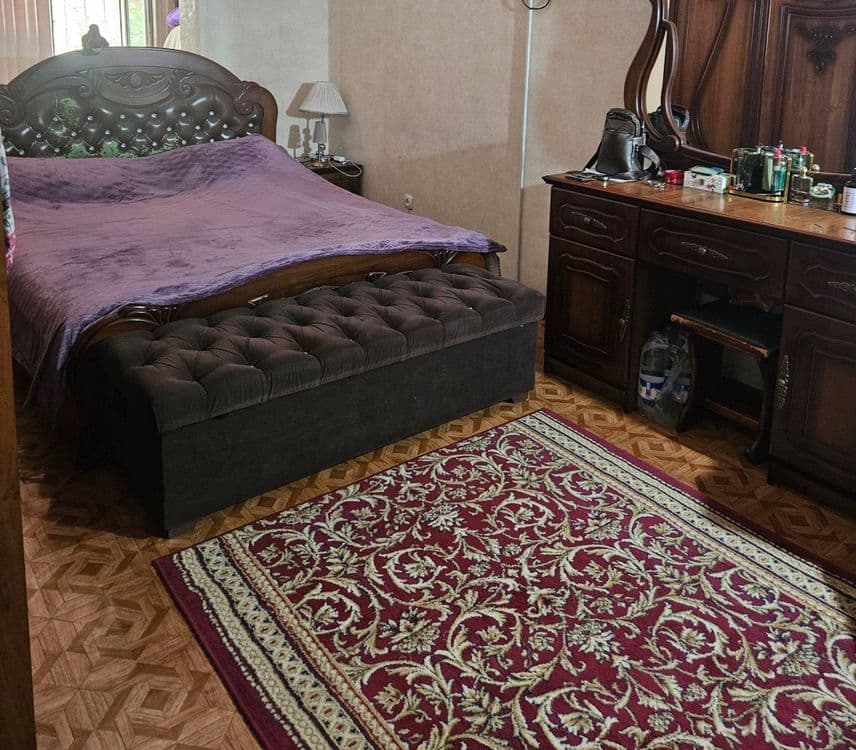 4/2/5 Буюк Ипак Йули,Художники,225 школа,80 м2,балкон 1.5*3 — 2
