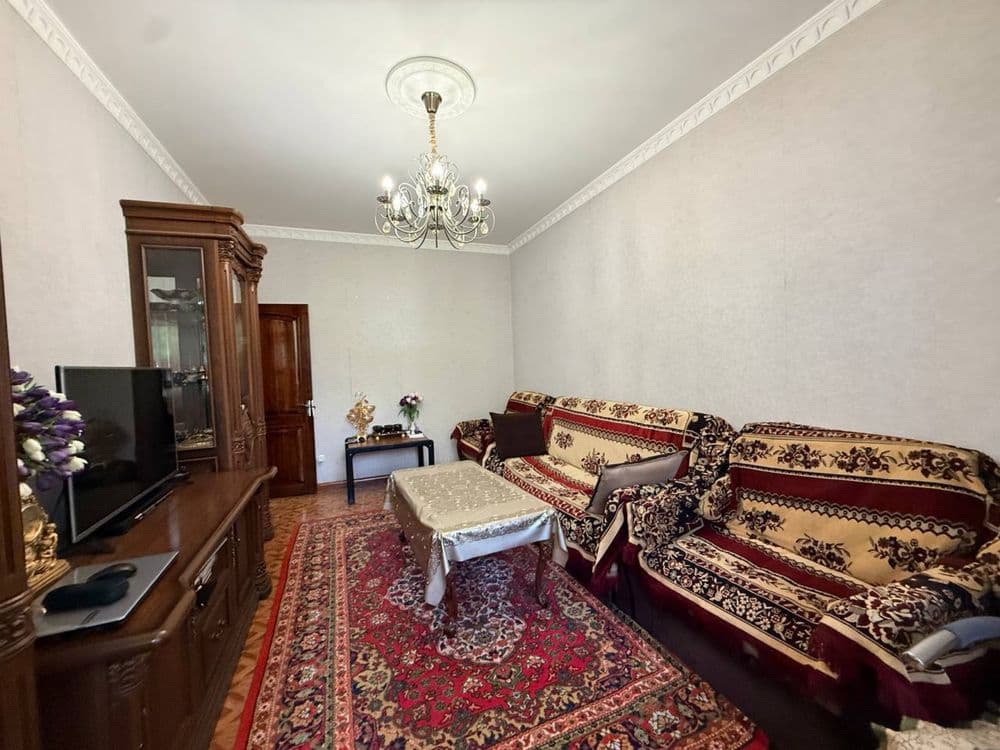 4/2/5 80м2 Буюк Ипак Йули (Максим Горький, БИЙ) — 1