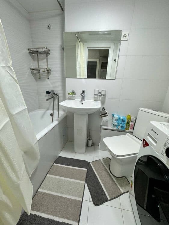 Продается 1в2 комнатная квартира,ул Афросиаб,метро Ойбек,53м2 — 5