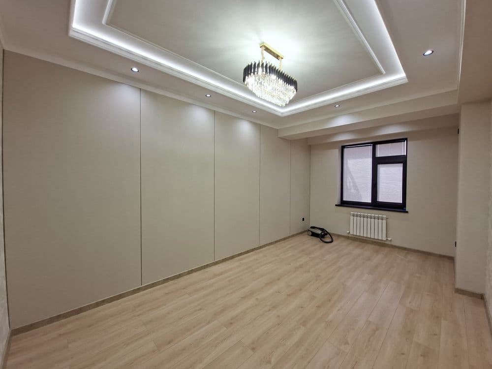 Depo Mall Residence  Katta qani 4 etaj 70k 3 — 5