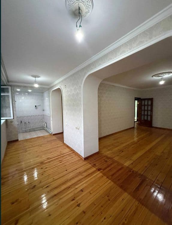 Продается 3х комнатная квартира,массив Эльбек,первушка,83м2 — 5