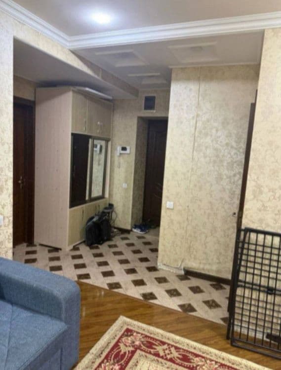 Продаётся 3х комнатная квартира — 5