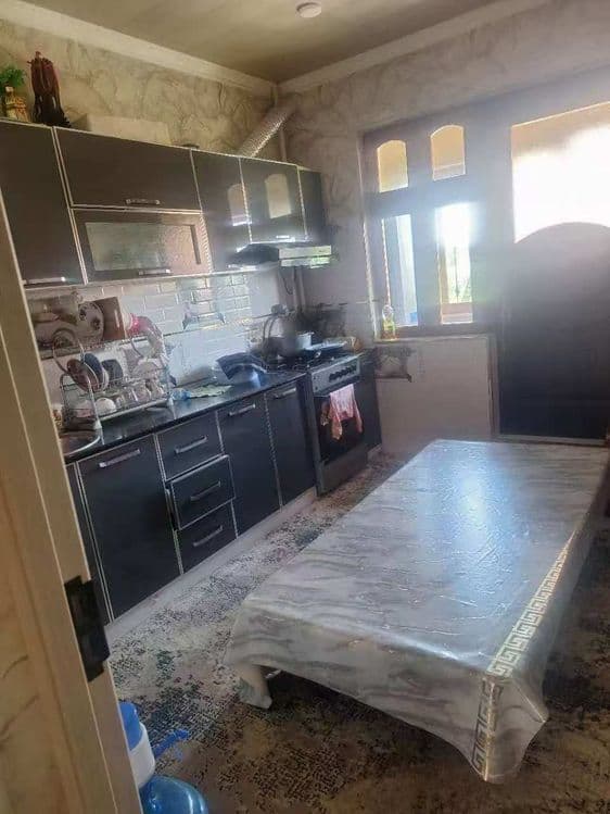 своя срочно Uchtepa 24 4 xonali uyimni sotaman srochna — 2