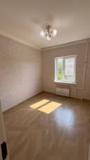 Беруний метро 4/4/9. 100м2. Срочно продаётся квартира