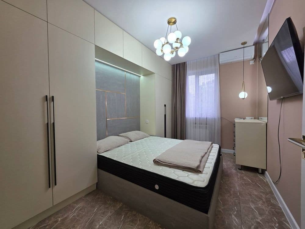 Продается 2х комнатная квартира,Алайский рынок,Юнусабад,60м2 — 2