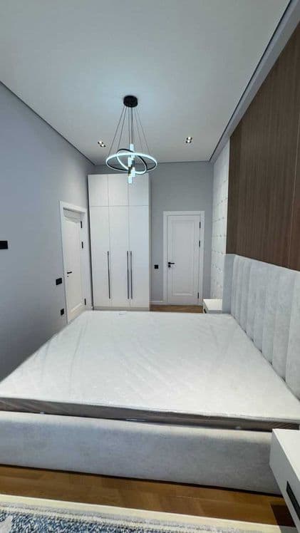 Шота Руставели Royal House 1 линия, 3 комнатная новый ЕВРО ремонт — 6