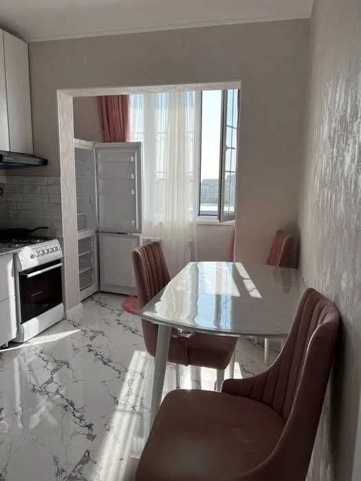 *Чехова,Fidokor,110 и 60 школа ул.Шевченко 2ком квартира с арендатором — 4