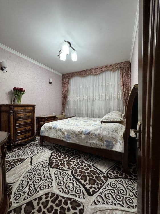 Продается 4/1/5 квартира — 1