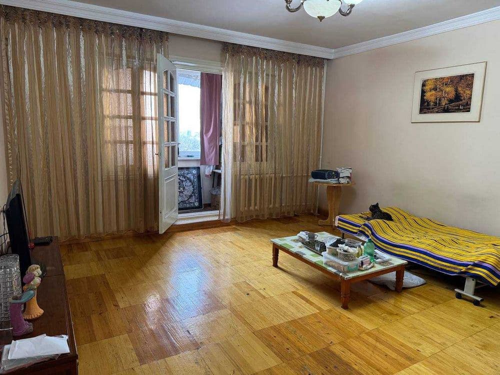 Дархан 4/8/9 площадь 85м2, стадион Старт — 1