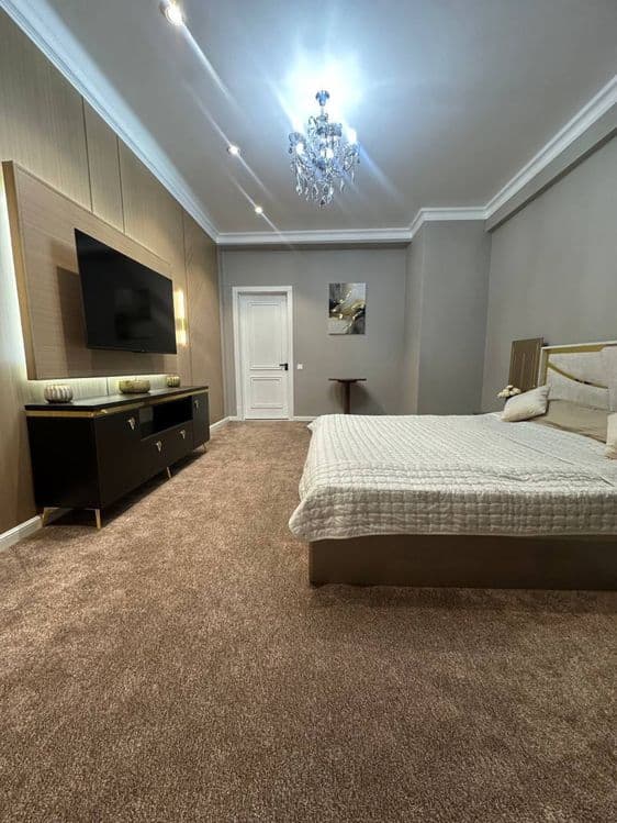 ЖK Qushbegi Sohil Boyi  Яккасарайский район   Вид на Piramit Tower — 5