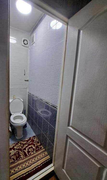 Продаётся квартира в М.Улугбекском районе Карасу 6, 4 комнатная общая — 3