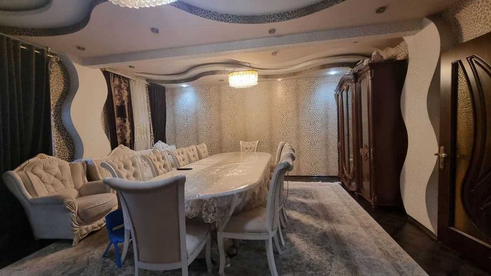 Юнусабад 19, 5/2/5 Улучшенка 112м2, не торец, парковка с навесом — 1