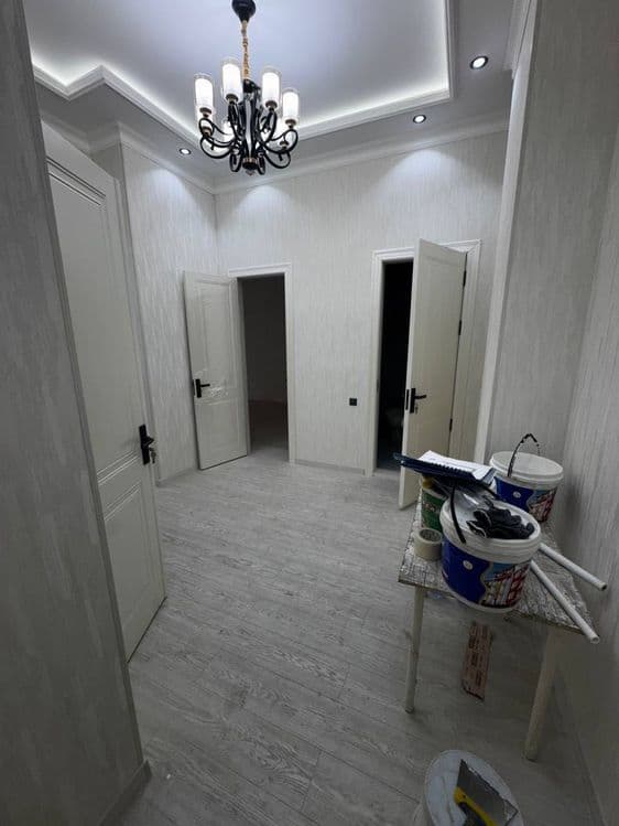Oq Saroy Продается 3 комнатная квартира ремонт Паркентский, Макро — 5