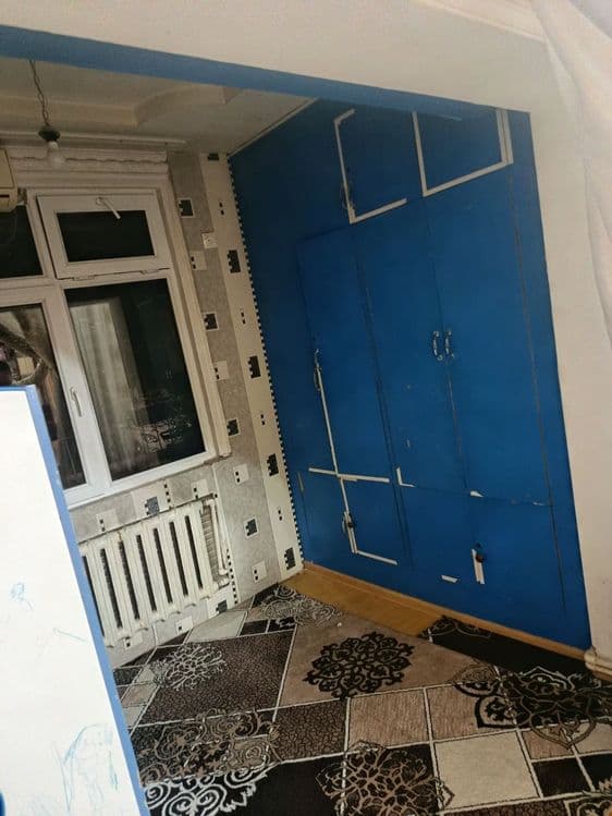 Срочно продаю 2 ком под нежилой офис — 4