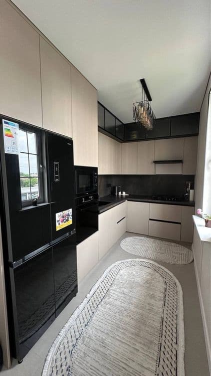 Продается 3 комнатная квартира,90м2,ор-р 222 школа,Карасу 6 — 1