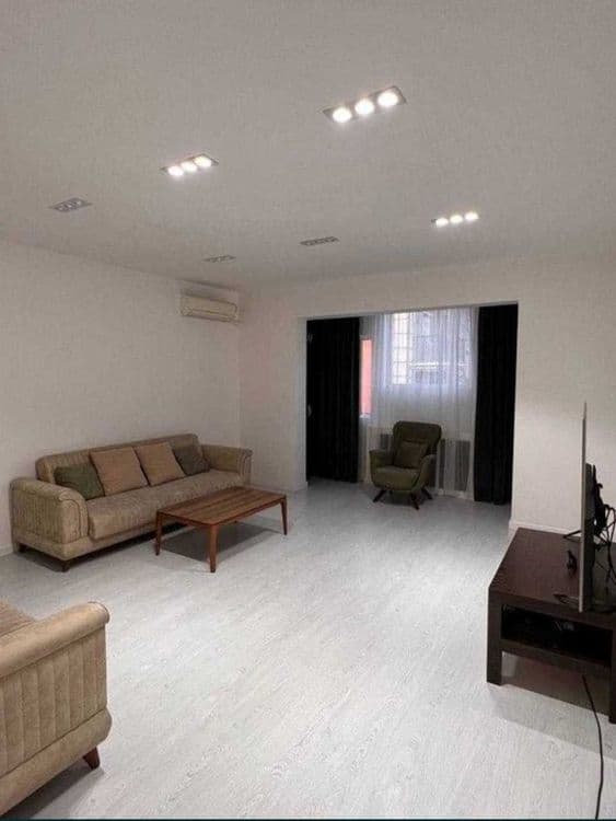 Готовая 3в2 75 м² с ремонтом, Чехова, 8 этаж` — 3