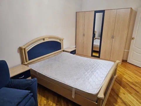Цум 3в2/2/4 Кирпич мебель+техника балкон-2/7 80квм — 5