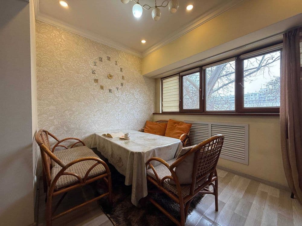 4-3/3/9, 103 м², Ц-1 Детский мир, евроремонт. — 3