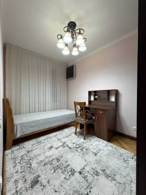8В непосредственной близости престижные жилые комплексы Mirabad Avenue — 1