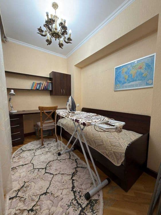 Продается Квартира на Госпитальном 77серия 3в4/3/4 ор: школа №328. — 5