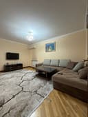 Продается 3 комнатная квартира ремонт 328-школа, Госпитальный