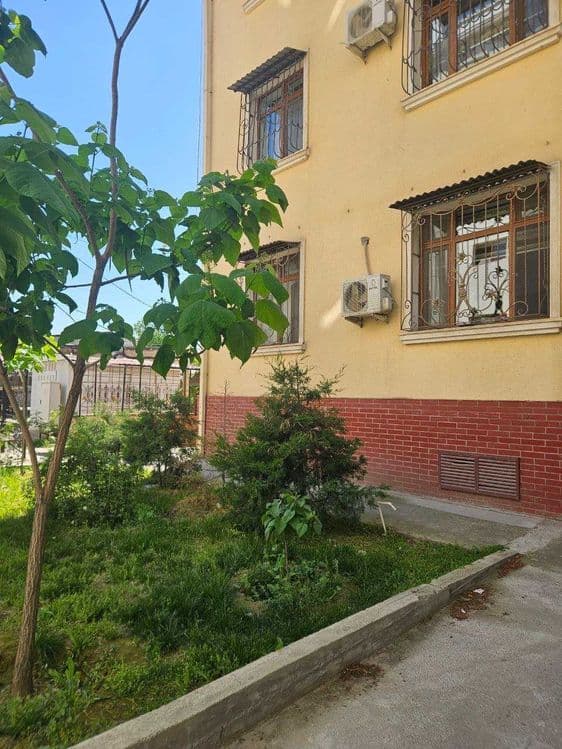 Продается 3 х комнатная квартира, Алмазарский район, по улице Нурофшон — 1