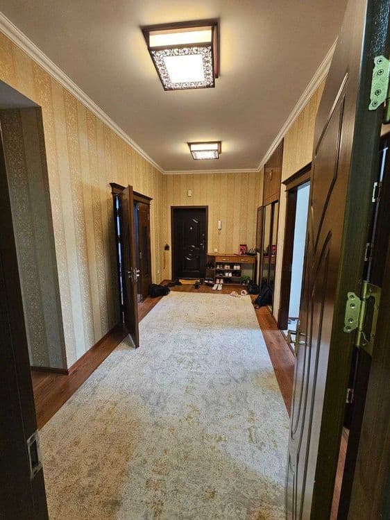 Продается 3 х комнатная квартира, Алмазарский район, по улице Нурофшон — 5