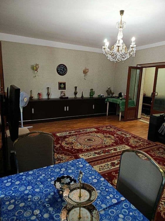 Продаю квартиру Мирабадский р-он Ц-7. ул. Чимкентская 3-х ком 3-этаж — 1