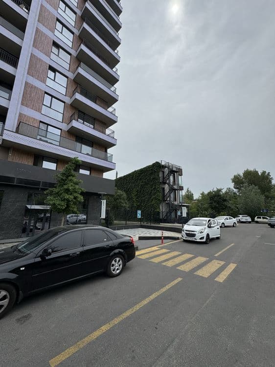 Kislorod Novostroyka Kvartira Sotiladi — 5