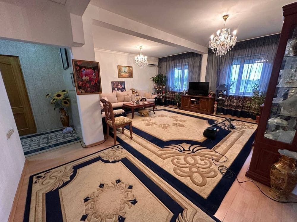 Продам свою квартиру Метро Айбек 4х комнатная — 3
