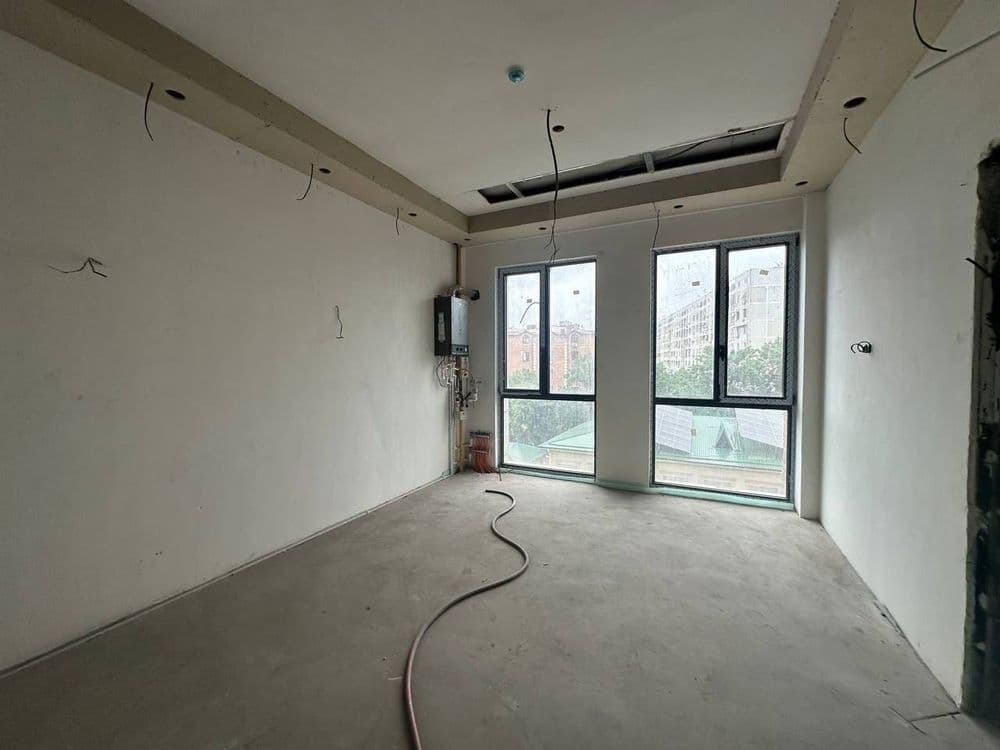 3-комнатная кв. 70 м², ЖК SKYLINE, Нукусская, российское посольство — 1