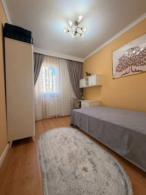 Продается 3 комнатная,ЖК Истамбул Сити,83м2,улица Заводская — 5