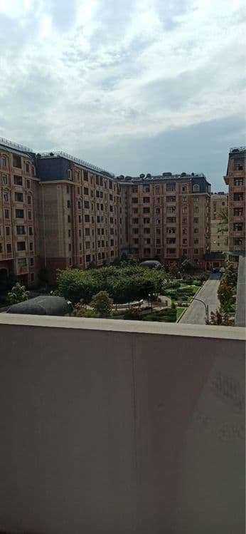 Golden House Parisien  Яккасарайский район — 2