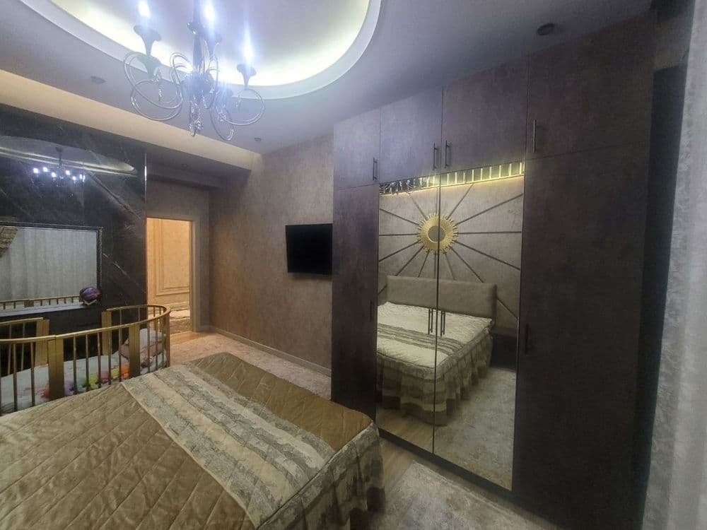 Продам 4 ком Юнусабад 15 квартал Новостройка — 3