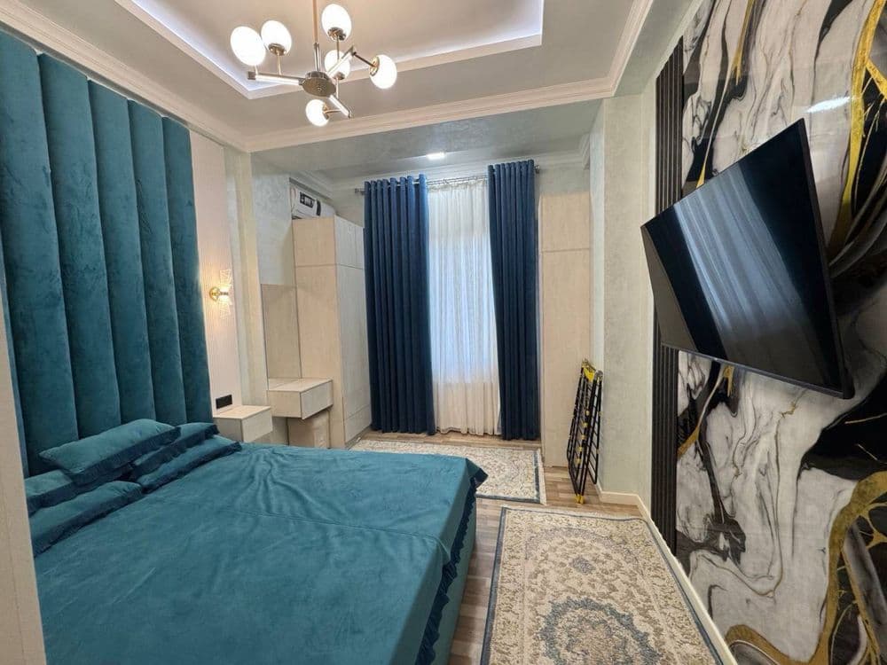3 комн.  Квартира ЖК Kamron Palace — 2