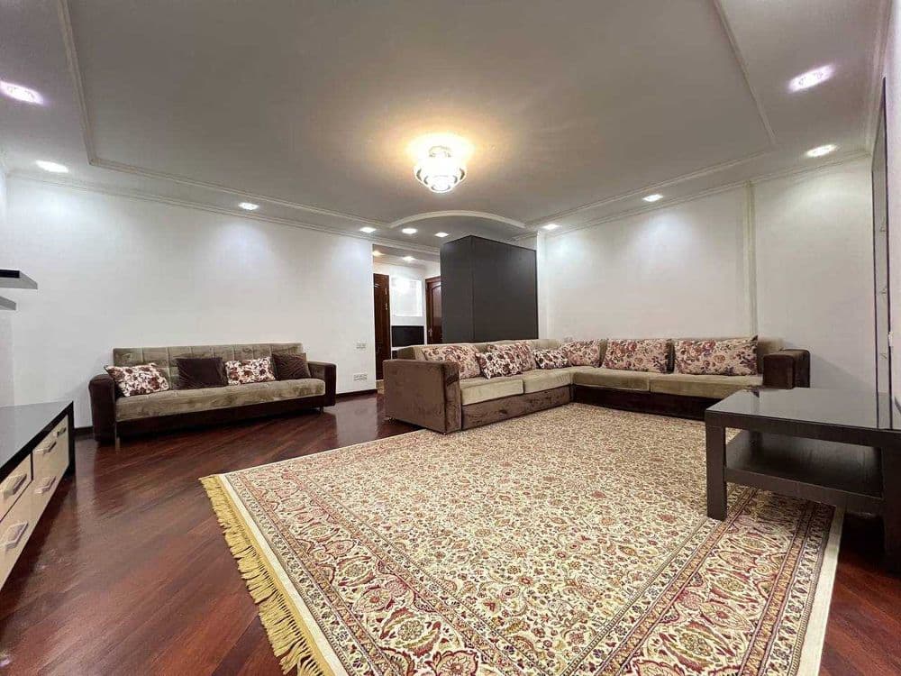 ПРОДАЕТСЯ 4/3/4 на: Ц-1 100м2 — 3